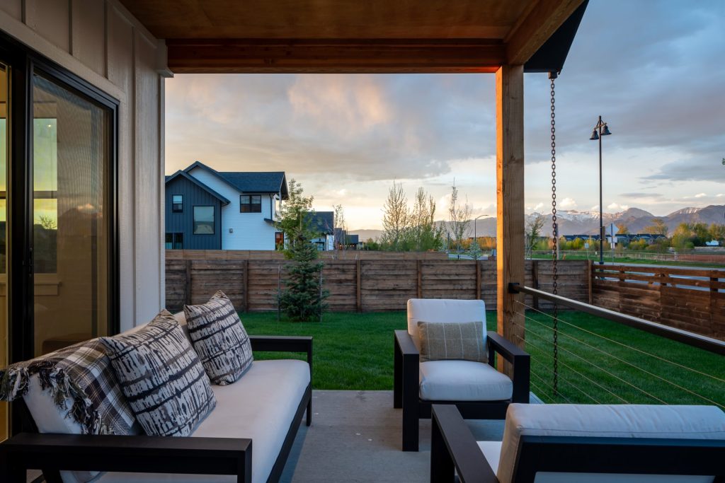 1698 Ryun Sun Way, Bozeman