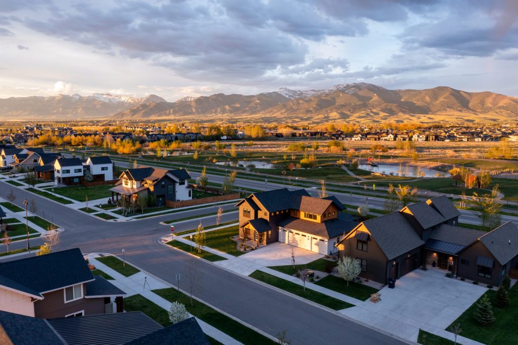 1698 Ryun Sun Way, Bozeman