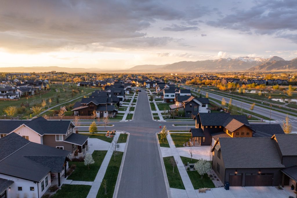 1698 Ryun Sun Way, Bozeman