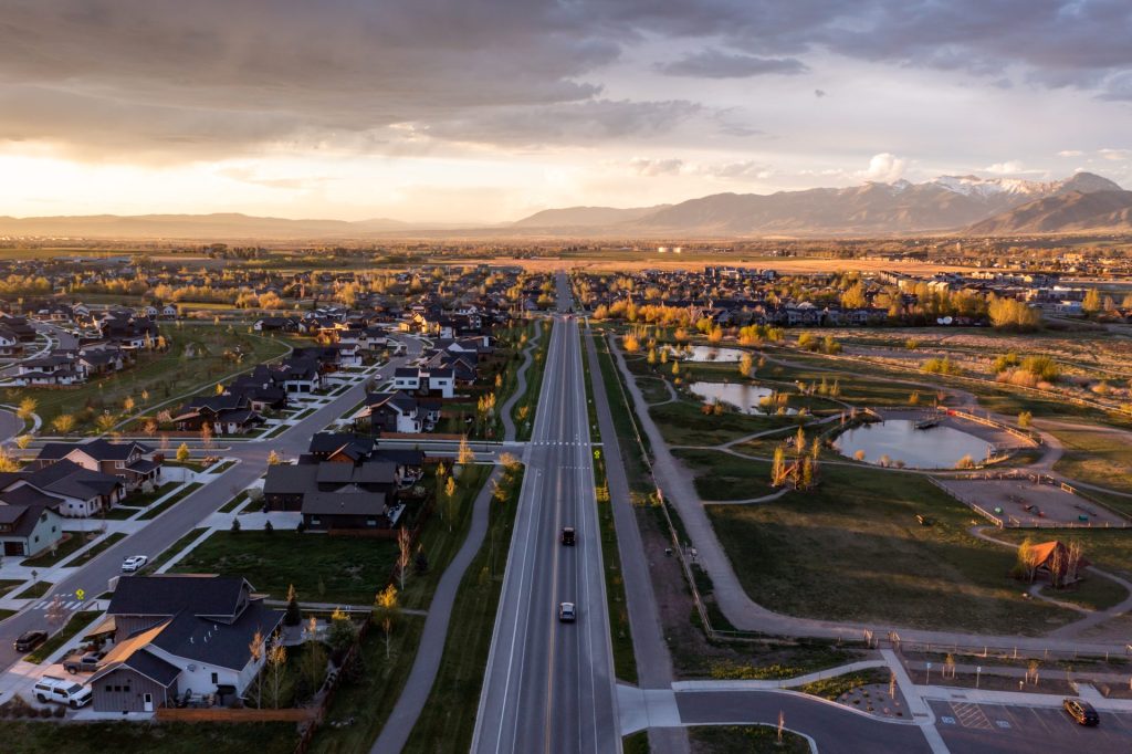 1698 Ryun Sun Way, Bozeman