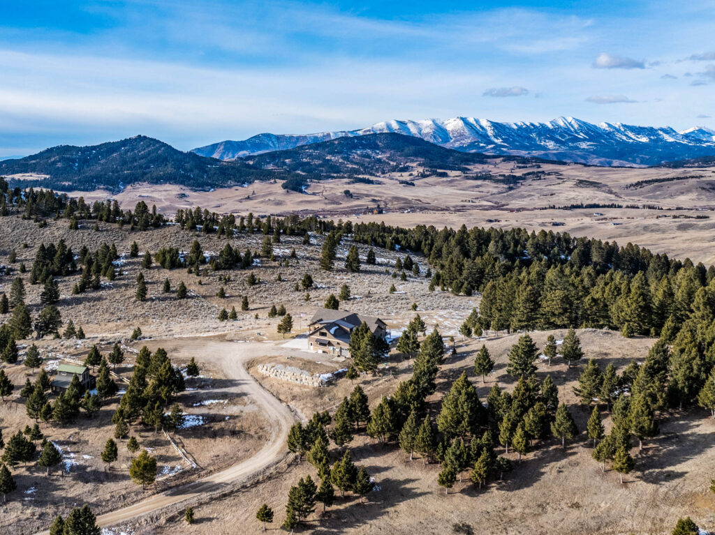 449 Minni Hall - 2nd primary aerial