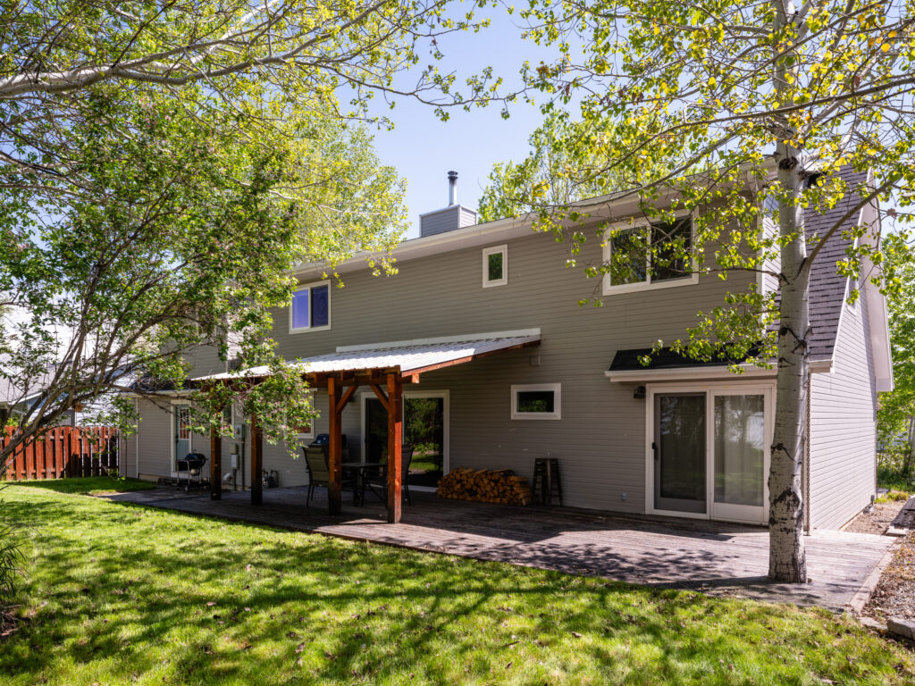 507 Flathead, backyard patio