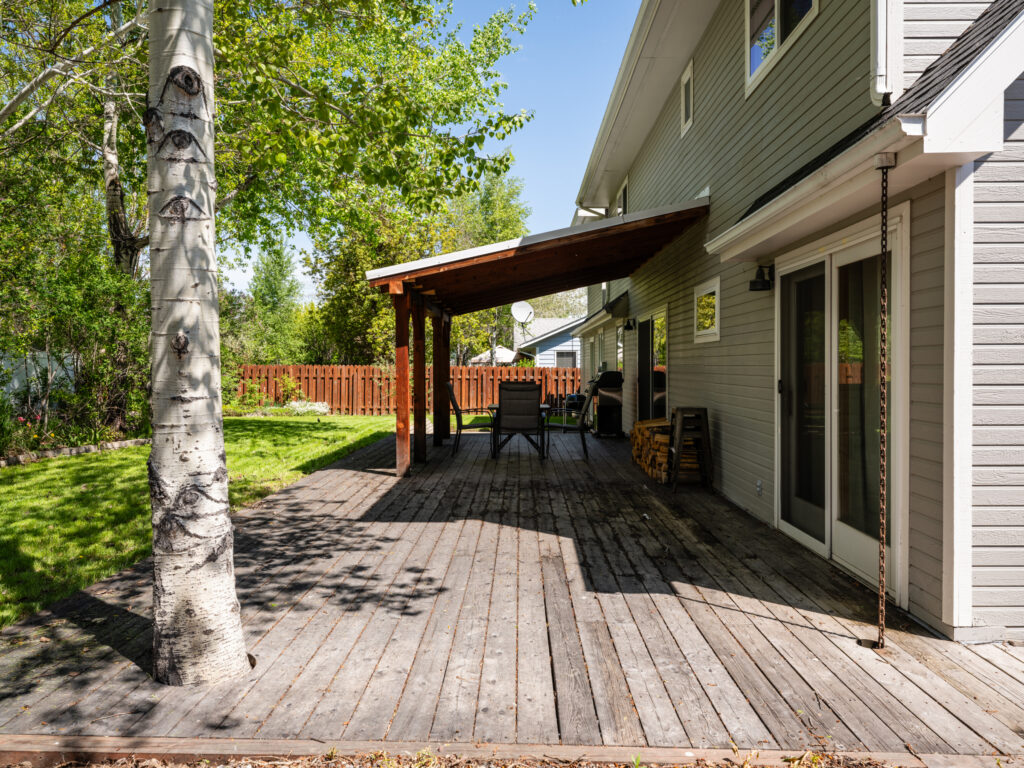 507 Flathead, patio
