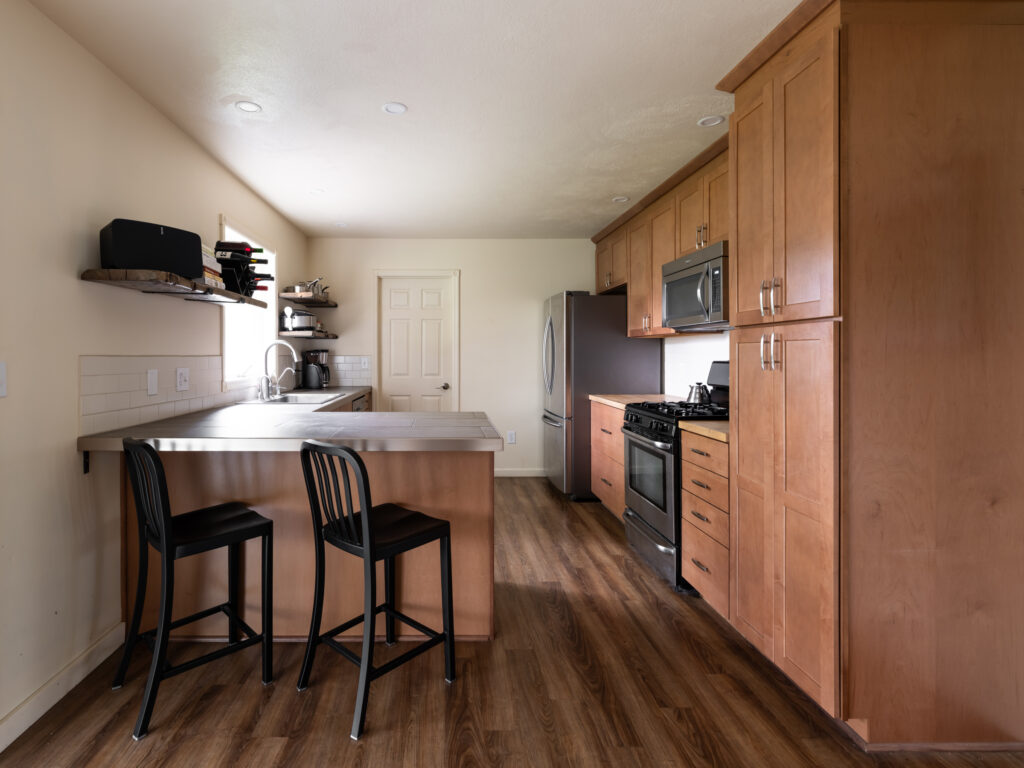 507 Flathead, kitchen