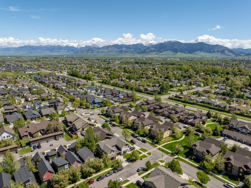 243 Ferguson, Unit 1, aerial with streets and mountains