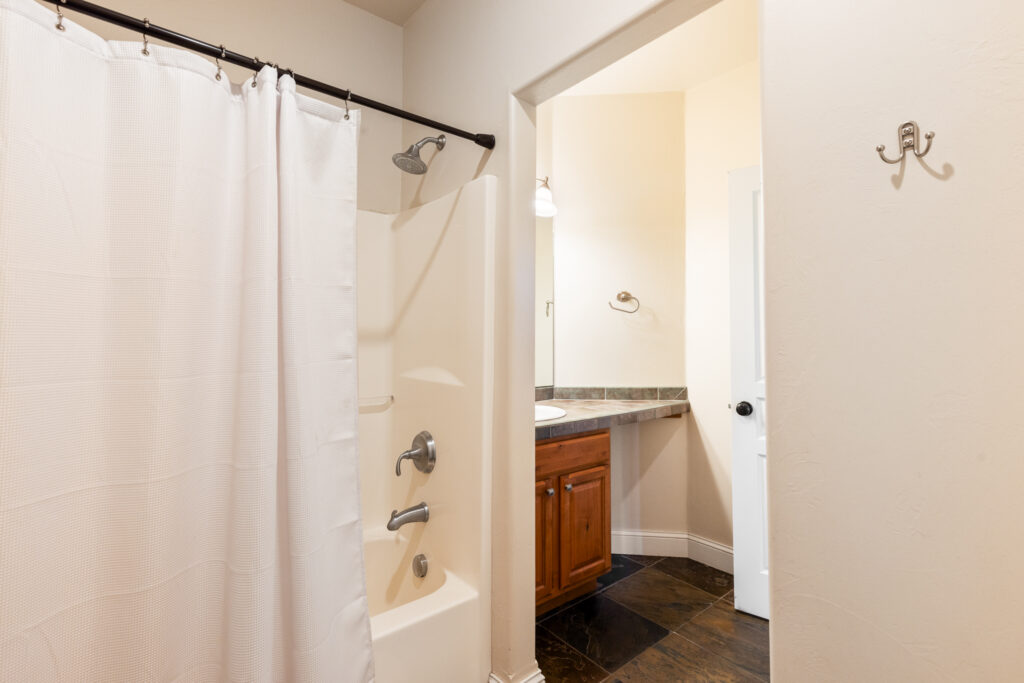 243 N Ferguson, hall bathroom, shower