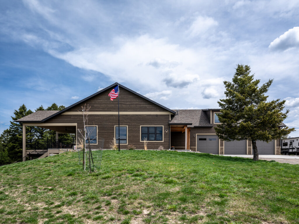 449 Minni Hall, exterior west side