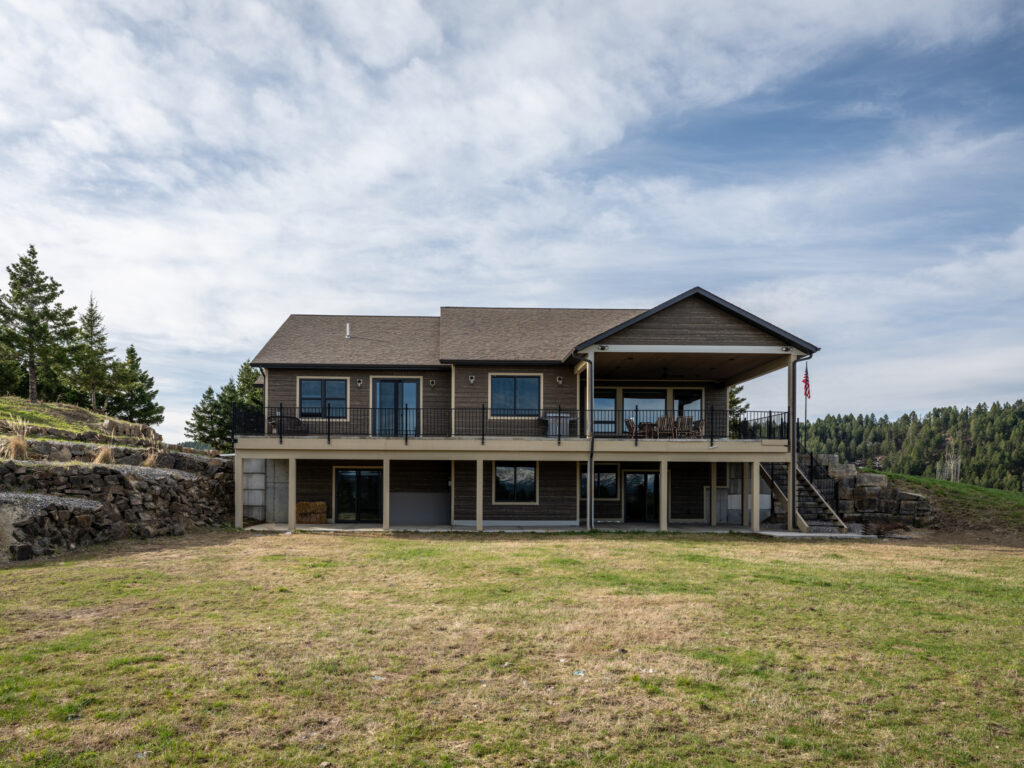 449 Minni Hall, exterior north side