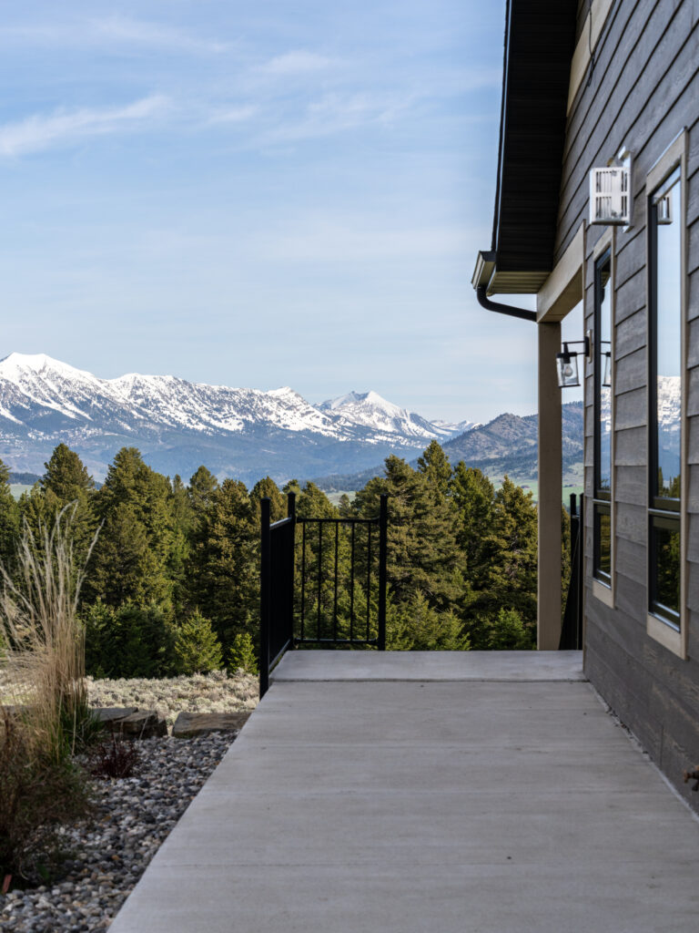449 Minni Hall, exterior north view
