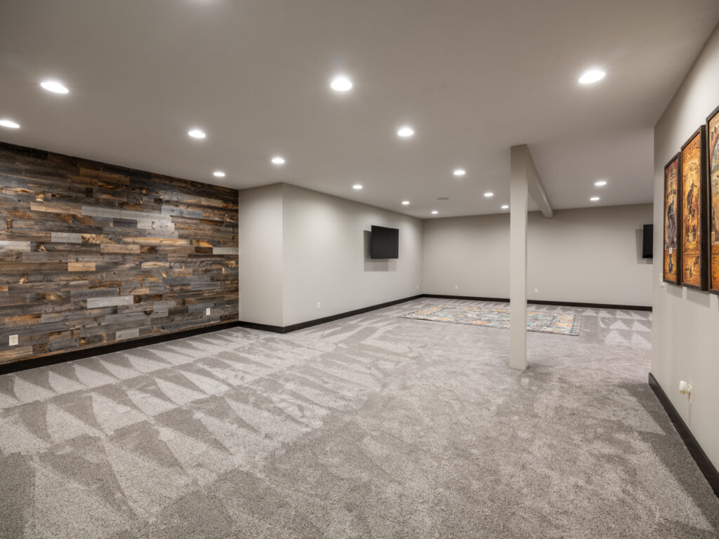 449 Minni Hall, game room