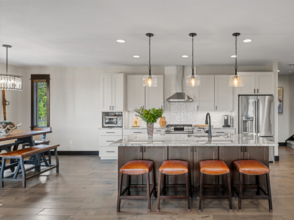 449 Minni Hall, kitchen dining