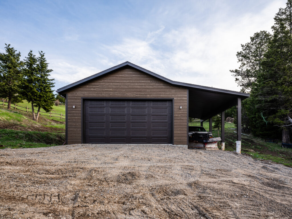 449 Minni Hall, shop
