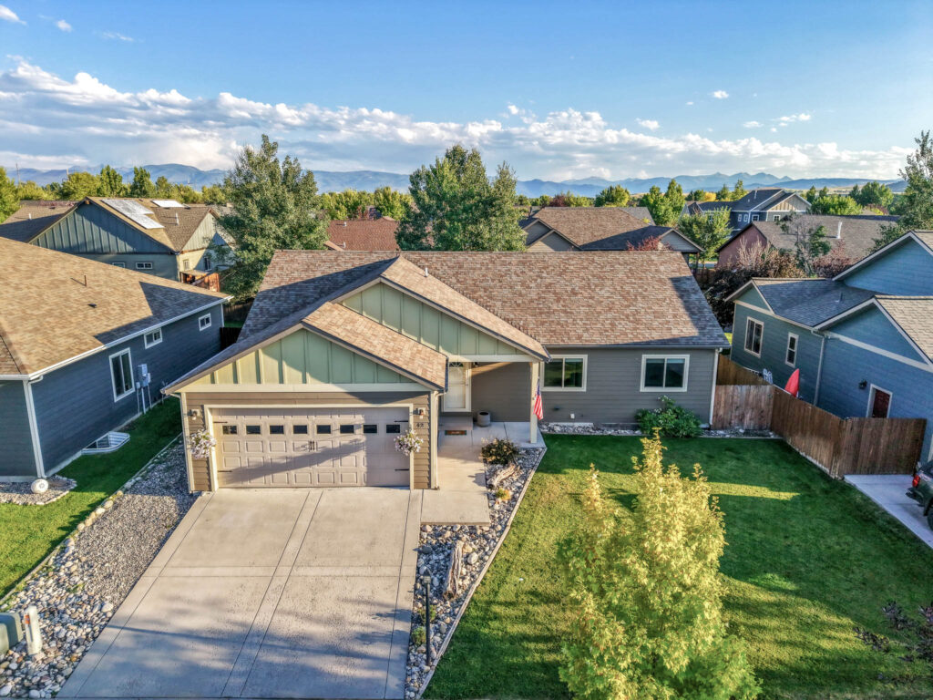 42 Indian Grove, aerial of property