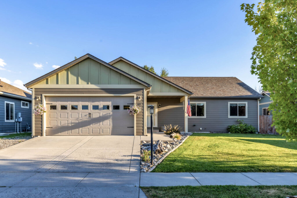 42 Indian Grove, exterior