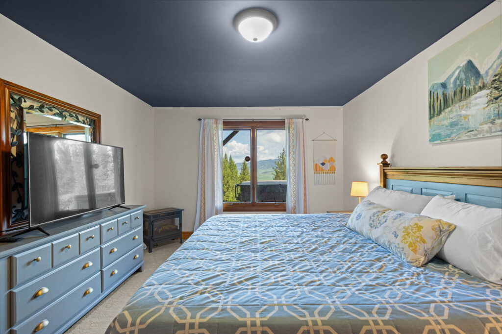 1099 Winchester, Downstairs bedroom #3