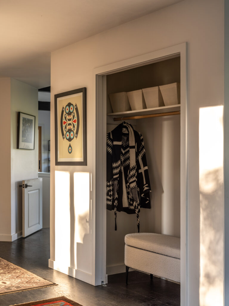 370 Star Ridge, entry