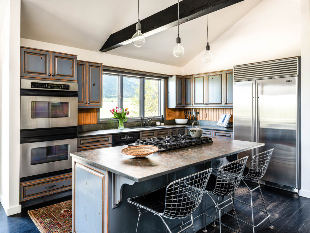 370 Star Ridge, kitchen from original building
