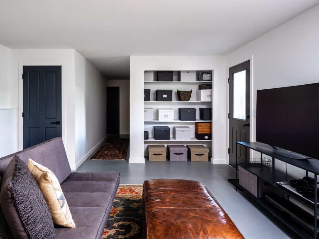 370 Star Ridge, Rec Room
