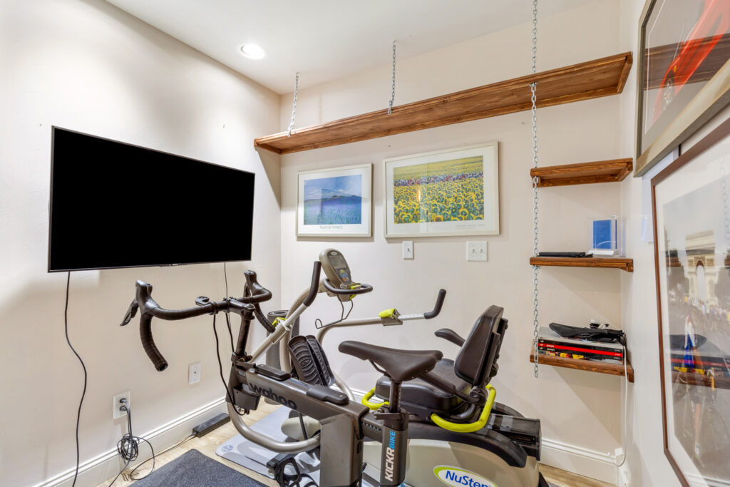 42 Indian Grove, cycling studio