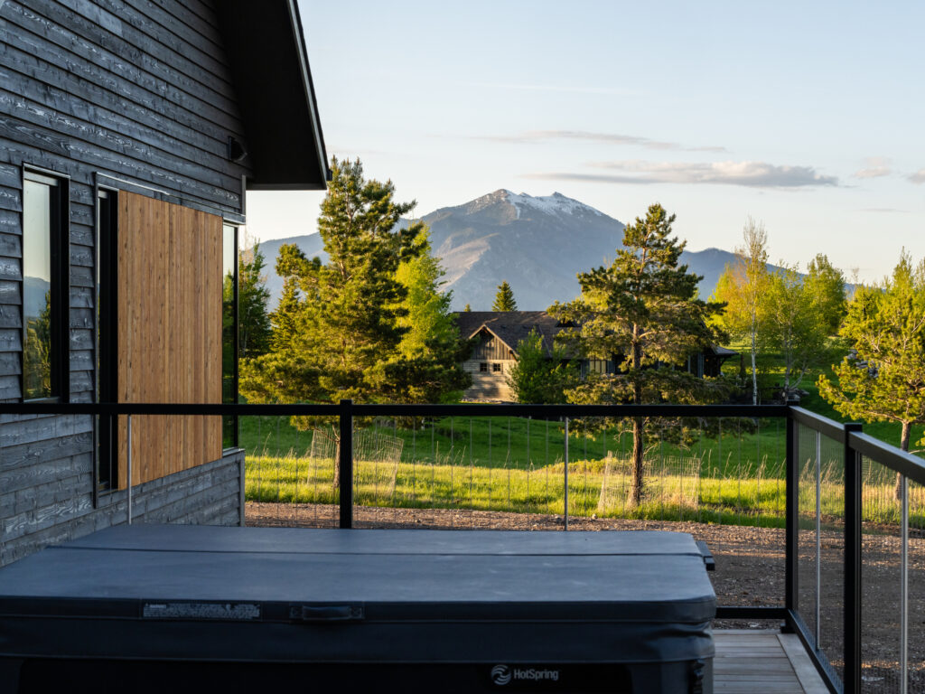 370 Star Ridge, hot tub and mountain view
