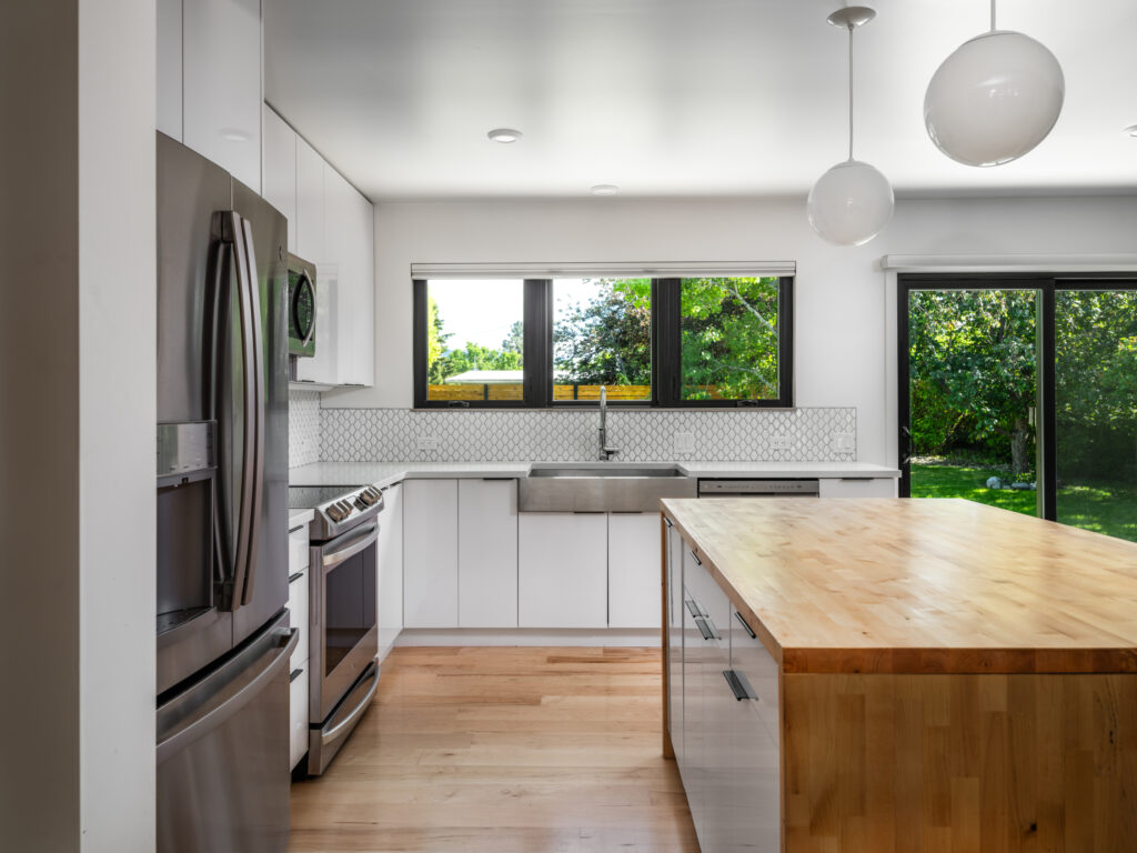 1206 N Cedarview, kitchen