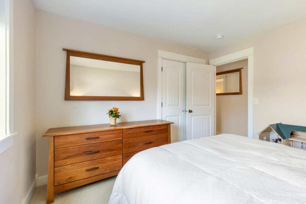 42 Indian Grove, bedroom #2