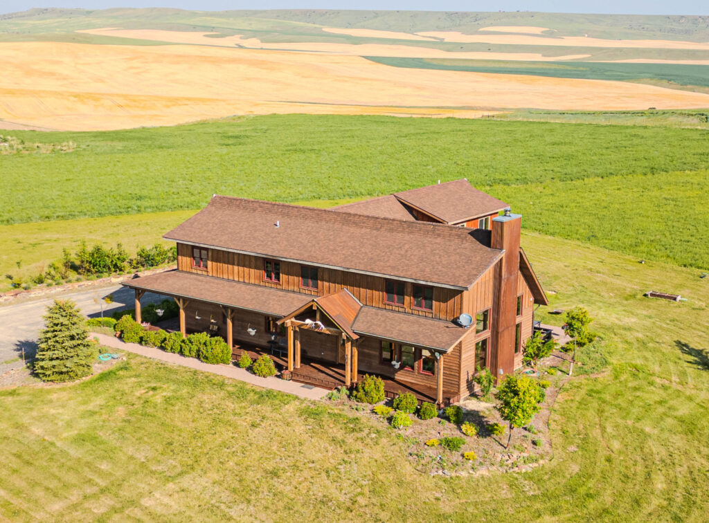 935 Bates Rd, aerial front