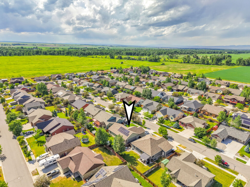 42 Indian Grove, aerial with arrow