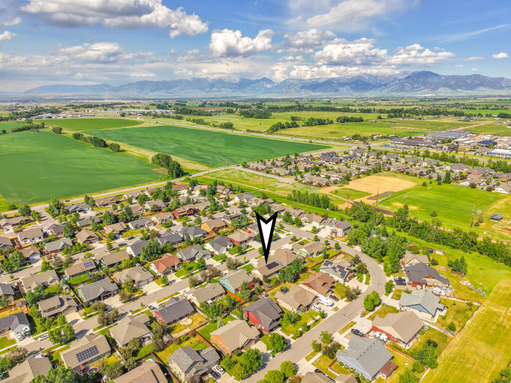 42 Indian Grove, aerial with arrow