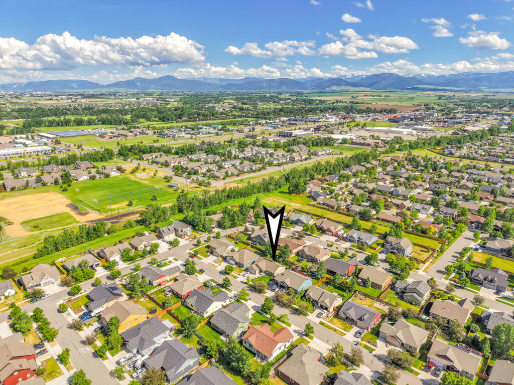 42 Indian Grove, aerial with arrow