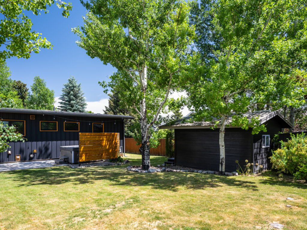 1206 N Cedarview, backyard