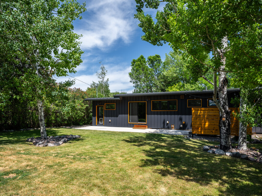 1206 N Cedarview, backyard