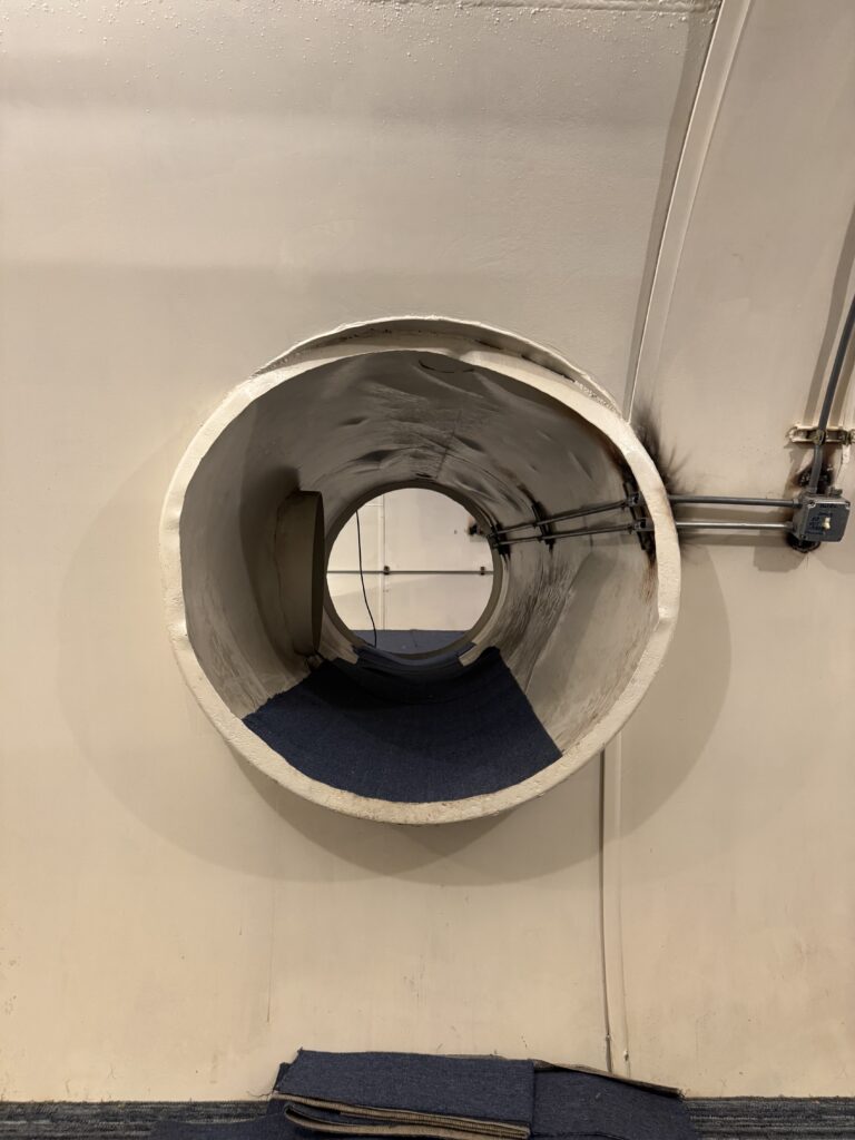 65 Arcturus, Bunker