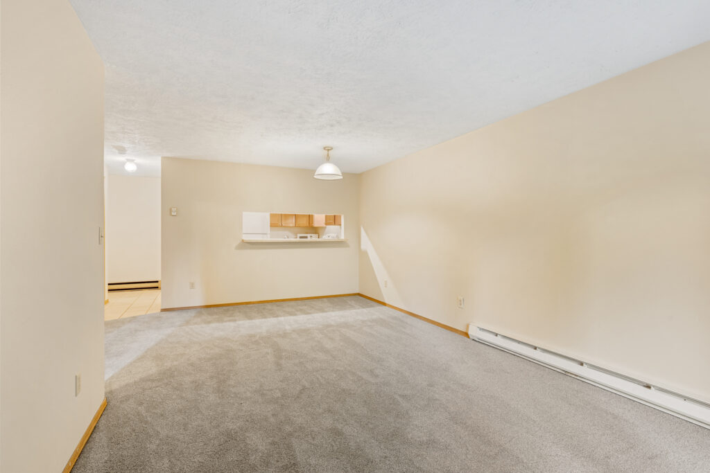 719 S Church #10, living room