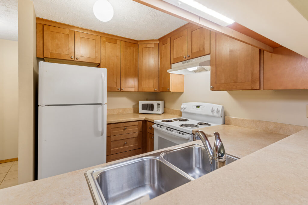 719 S Church #10, kitchen