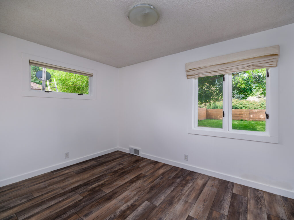 701 S 14th, main level bedroom #2