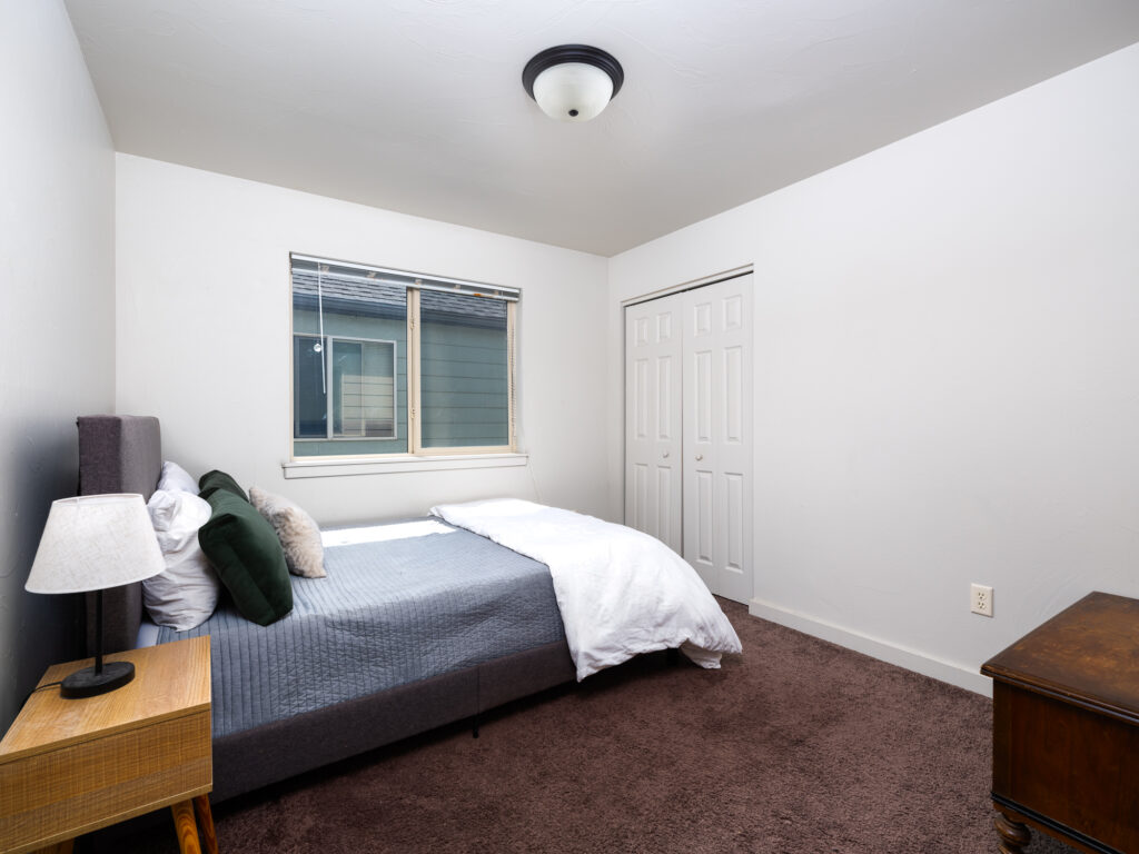 941 Saxon A, bedroom #3