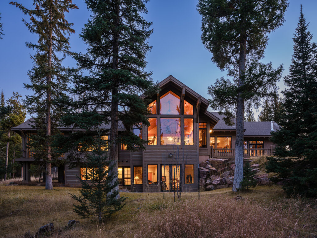 1055 Skywood Rd, exterior back with living room windows