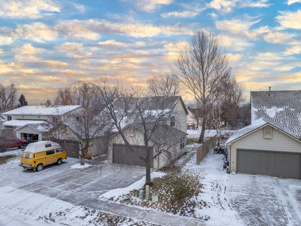 42 N 25th Ave - aerial of exterior property
