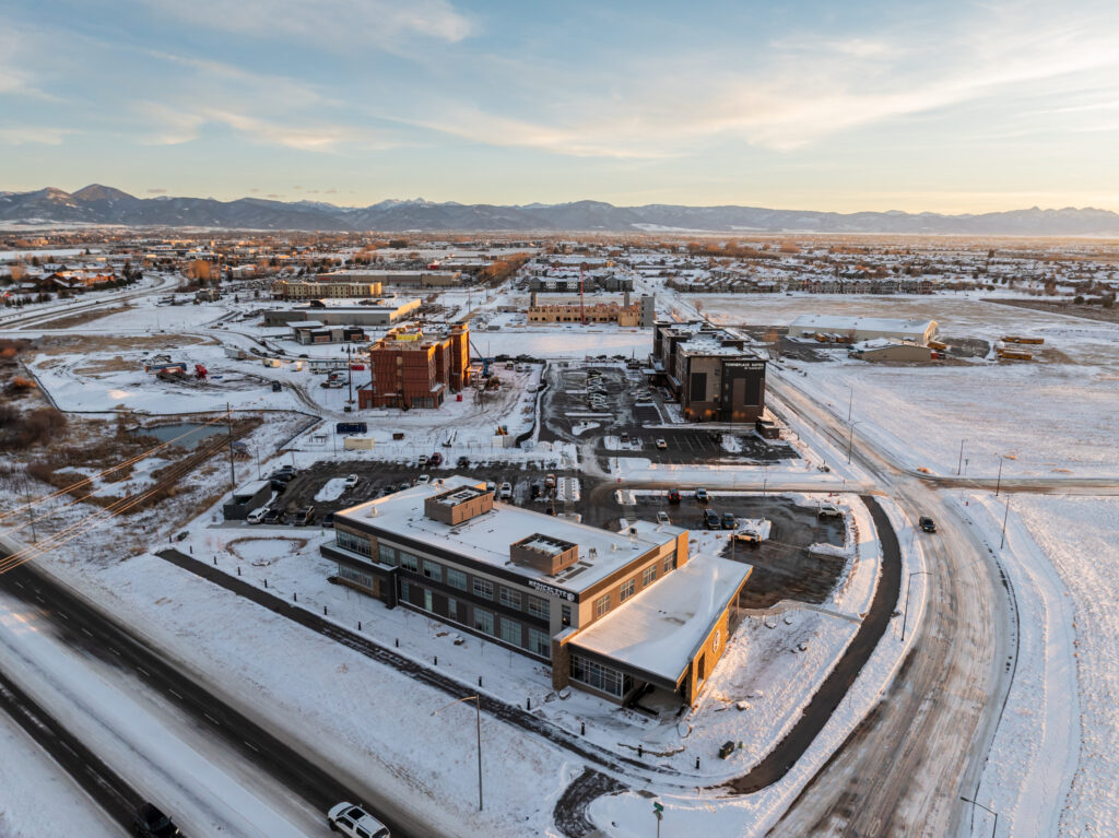 3646 N 27th Ave - distant aeral