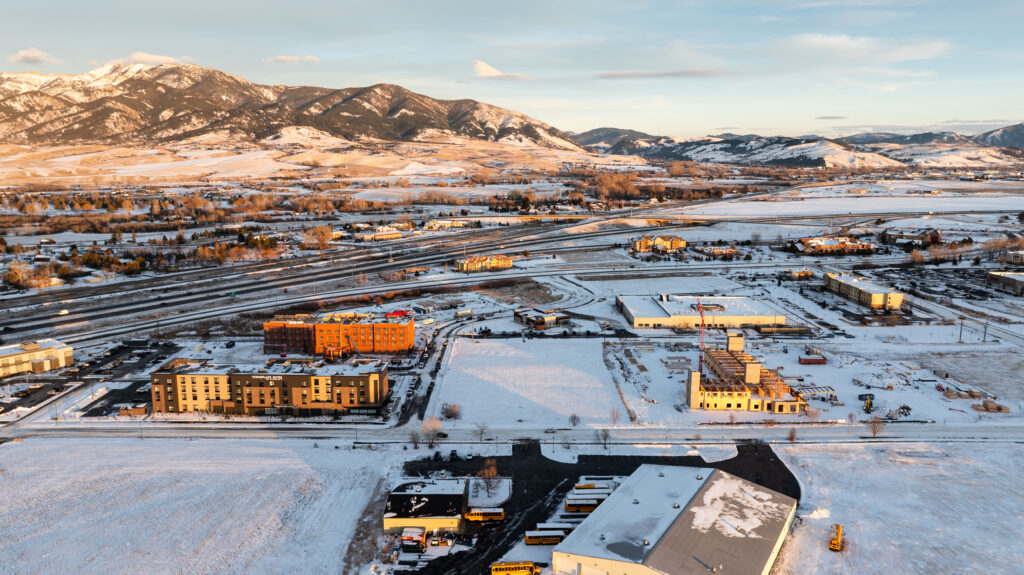 3646 N 27th Ave - aerial with surrounding buildings