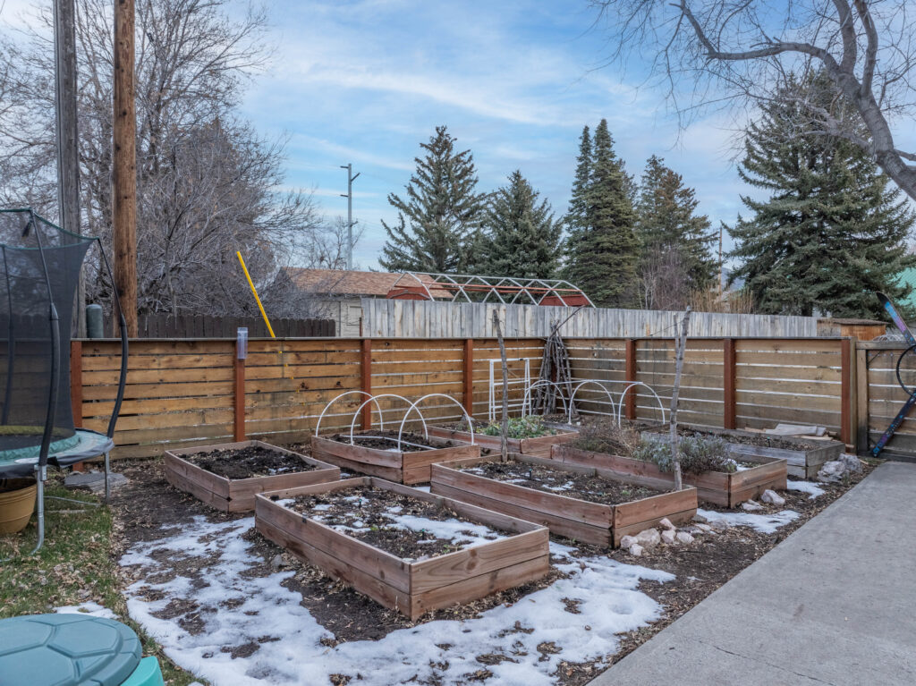 810 N Rouse - raised beds
