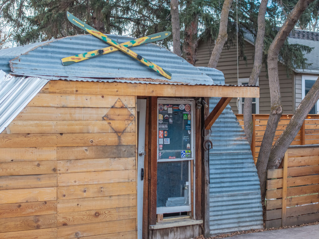 810 N Rouse - quonset