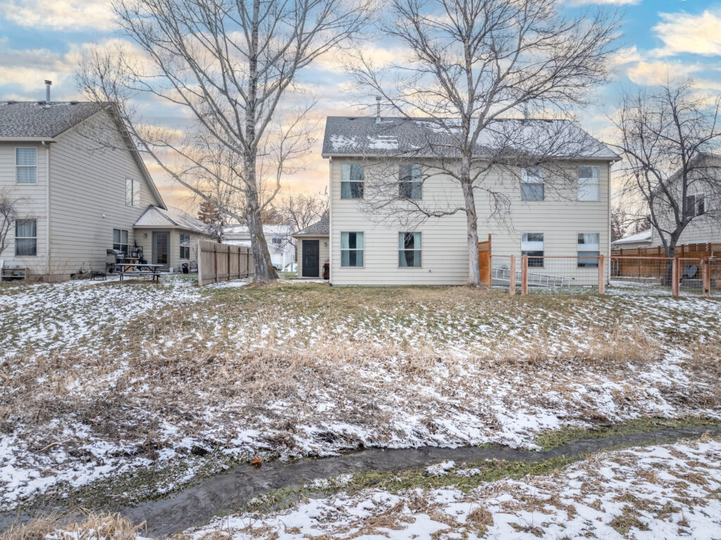 42 N 25th Ave - backyard