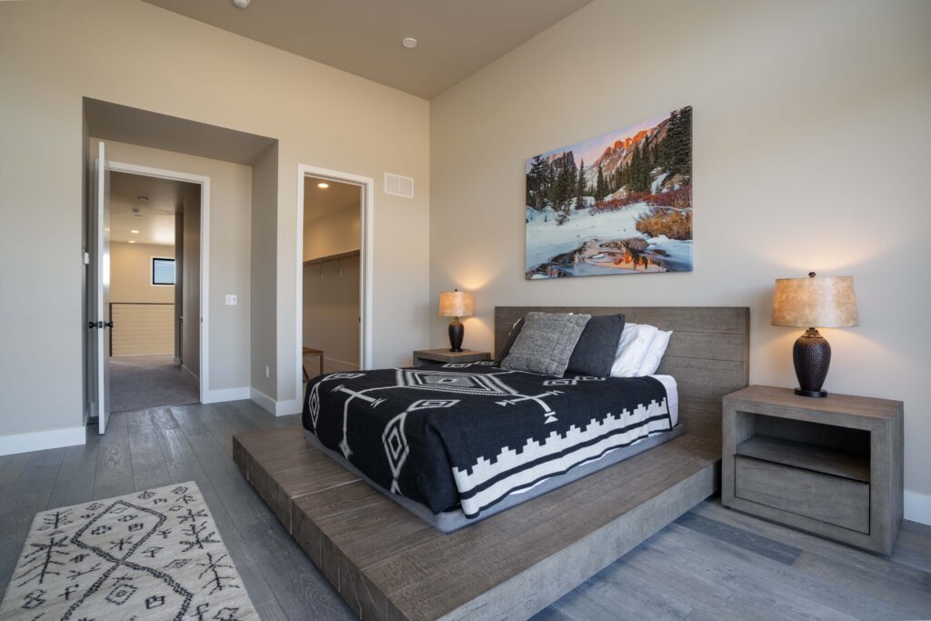 211 Bridger Vale - primary facing closet