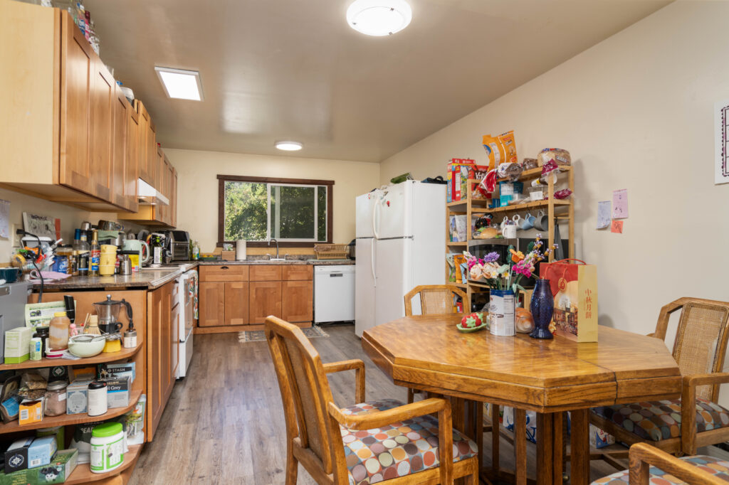 310 W Story Ave N Unit - kitchen