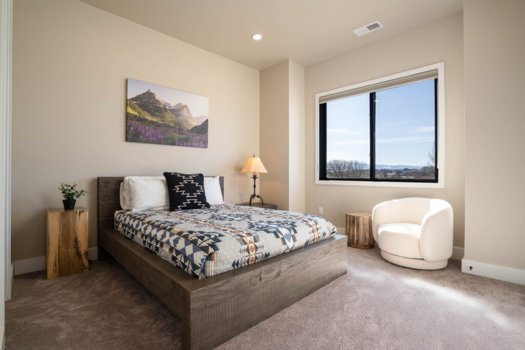 211 Bridger Vale - junior suite