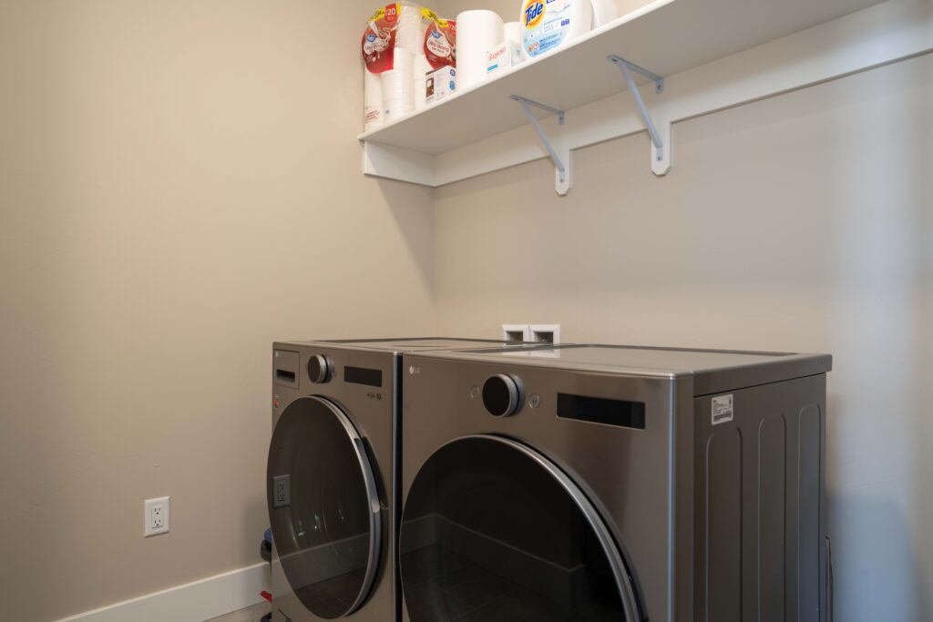 211 Bridger Vale - laundry